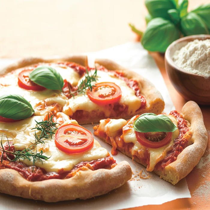 Pizza — Italian cuisine
