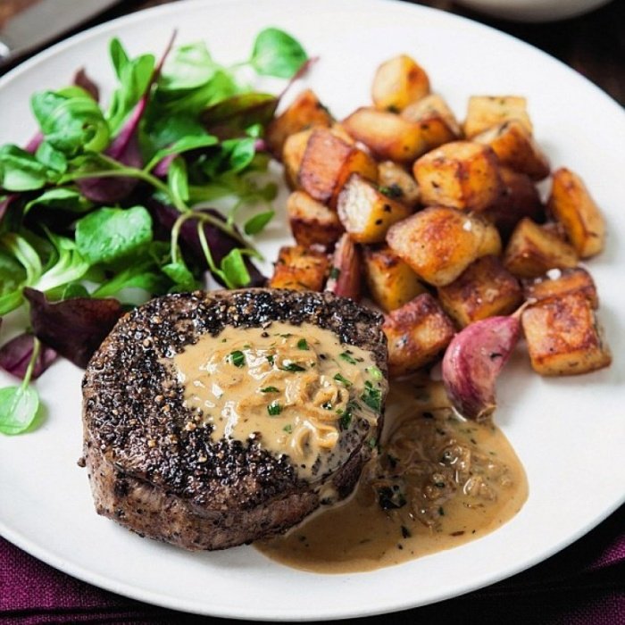 Steaks — Steakhouse cuisine