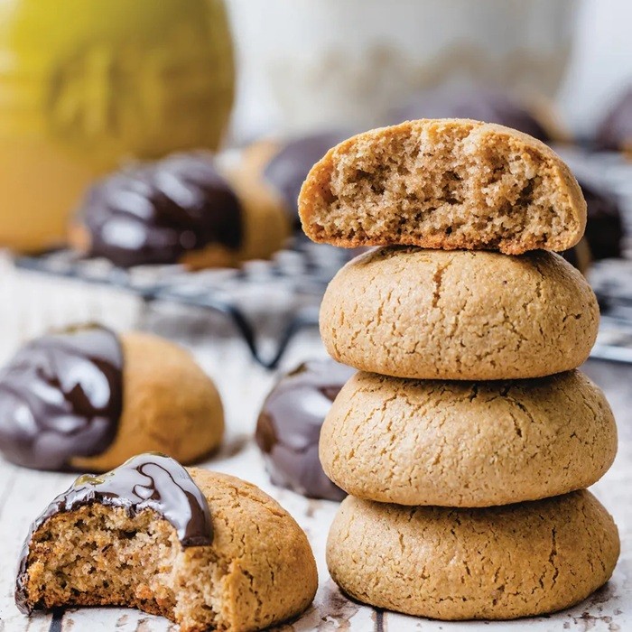 Bulgarian Honey Cookies — Sugar & Flour