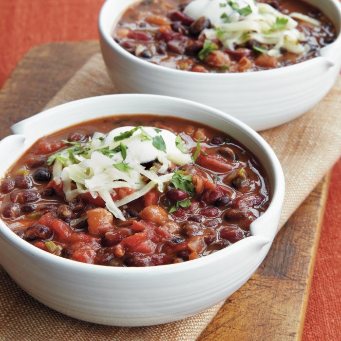 Vegetarian Chilli — Tokyo House
