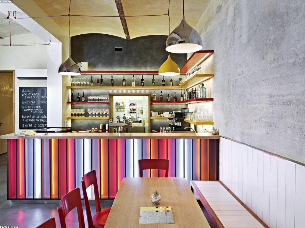Shore Break Seafood interior